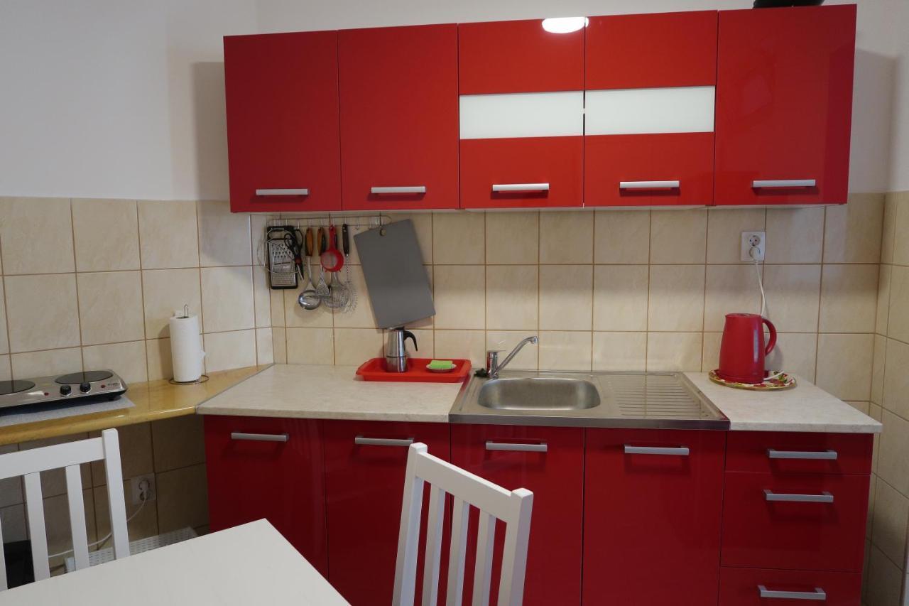 Eva Apartman Szigetvár Buitenkant foto